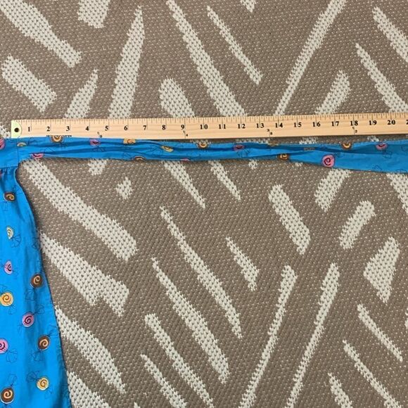 Vintage Handmade Half Apron Wrapped Candy Pattern - Picture 16 of 17